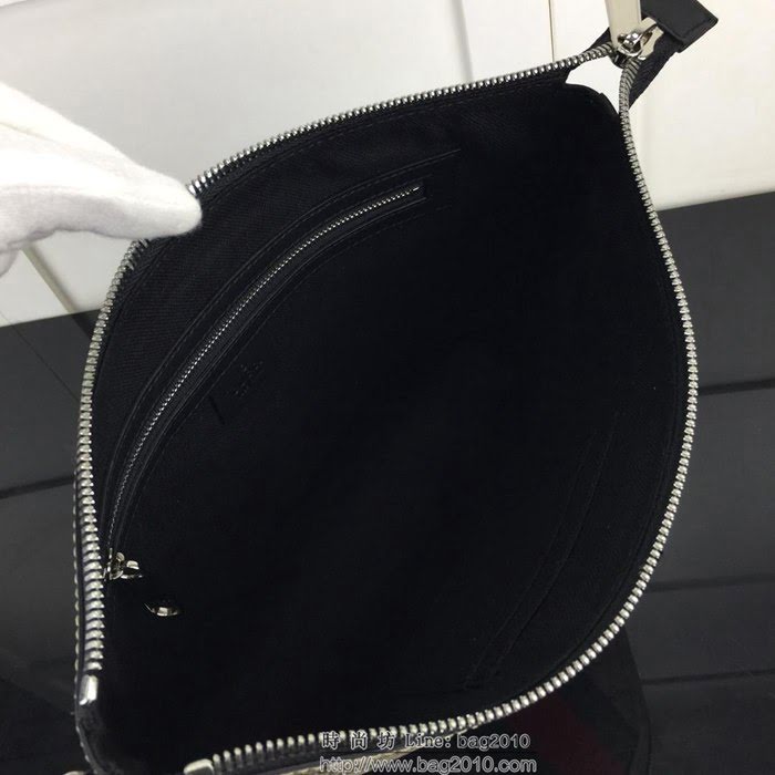 GUCCI古馳 新款 專櫃品質 原單 523603 克Pvc克皮 時尚手拿包HY1402
